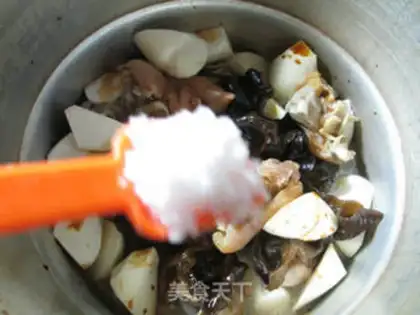 Make ♪ Black-muck, white-eared pig hoof ♪ step 10
