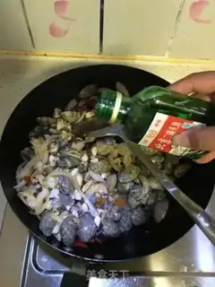 Make Pop-fried clams step 4