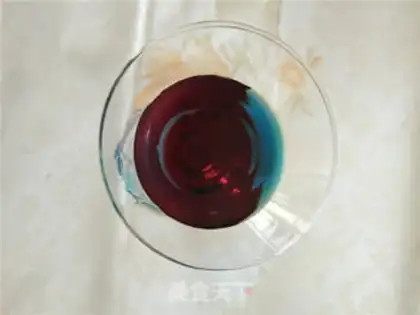 Make Rainbow cocktail step 2