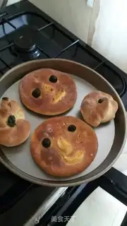 Make Cheese olive bread step 4