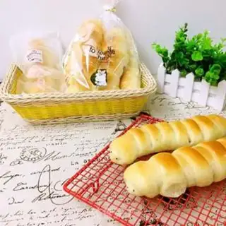 Make Lovely caterpillar sandbag step 11