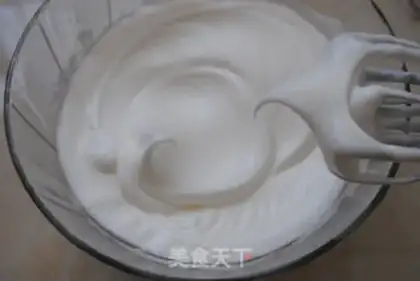 Make Fruitcake rolls step 5