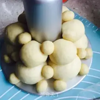 Make Hands in hand, bear bread step 9