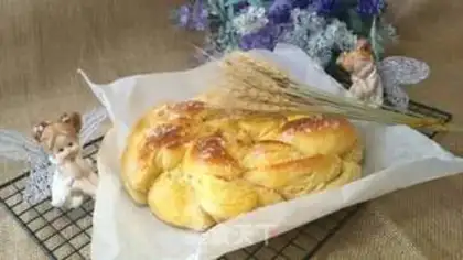 Make Egg-milk coconut bread ring step 33