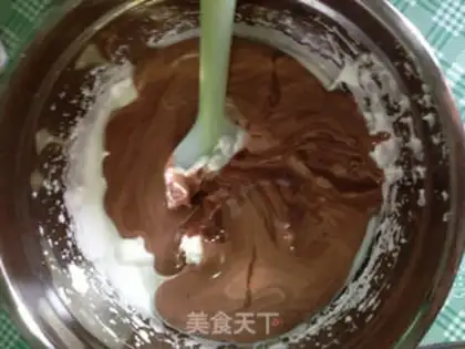 Make Pour some cocoa rolls step 8