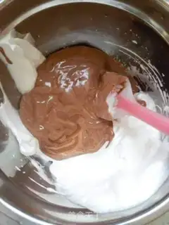 Make Eight-inch chocolate mousse cake step 8