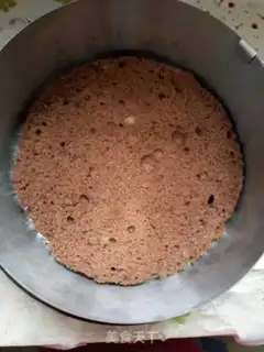 Make Eight-inch chocolate mousse cake step 22