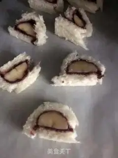 Make Toast banana blueberry roll step 3