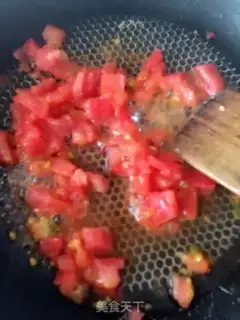Make Tomato egg noodles step 4