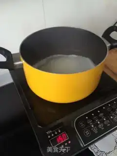 Make Tomato egg noodles step 6