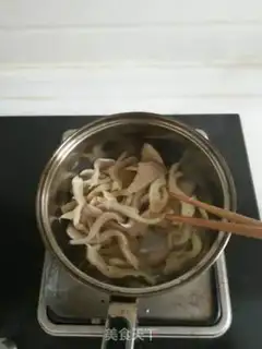 Make Pink mushroom egg soup step 4