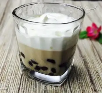 Make Milk cap and pearl tea step 14