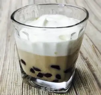 Make Milk cap and pearl tea step 16