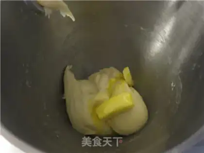 Make Sugar roses step 6