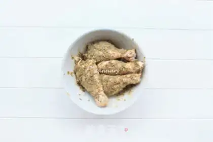 Make The fragrance chicken leg step 2