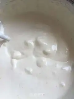 Make Italian sponge cake step 4