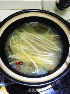 Make Hot rabbit soup step 1