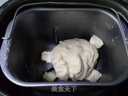 Make Milky potato bread step 1