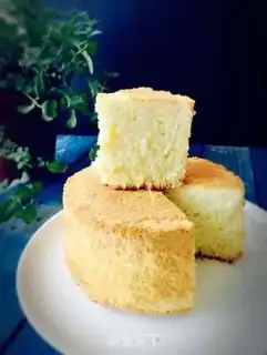 Make Italian sponge cake step 15