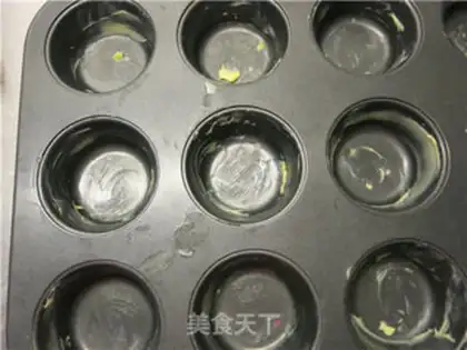 Make Sugar roses step 16