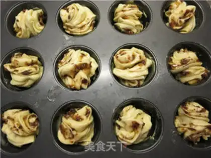 Make Sugar roses step 17