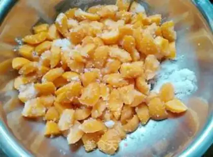 Make Homemade almond sauce step 3