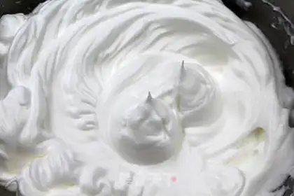 Make Barbie dolls flipping candy cake step 4