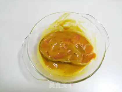 Make Curry salmon sushi step 4