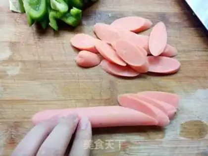 Make Squeeze and make pepper ham and sausage step 2