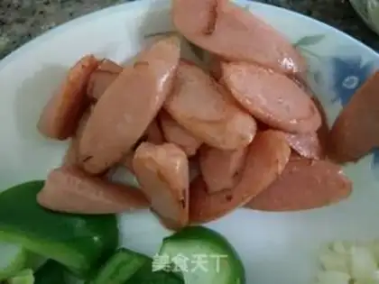 Make Squeeze and make pepper ham and sausage step 8