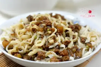 Make Spaghetti pasta step 20