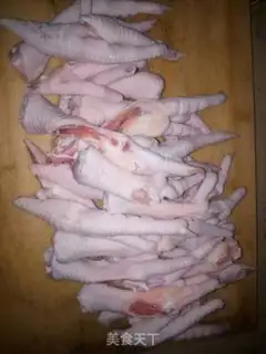 Make Sour chicken claws step 1