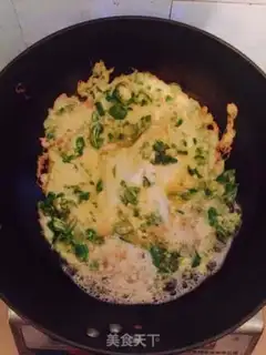 Make Pyramid eggs step 3