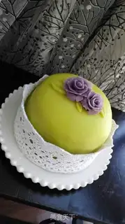 Make Swedish princess cake step 10