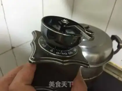 Make Pepper chopper head step 2