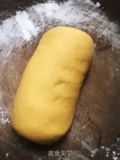 Make Pumpkin buns step 7