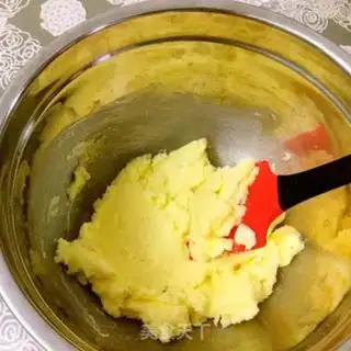 Make Lemon pound cake step 3