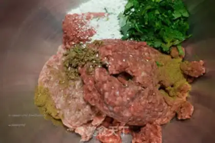 Make Beef carrots and gravy step 0