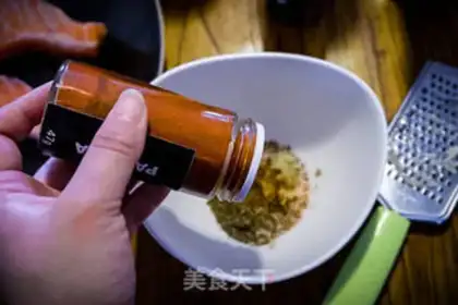 Make Roller Grinded salmon step 3