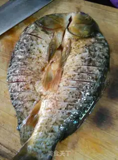 Make Spicy fish step 1