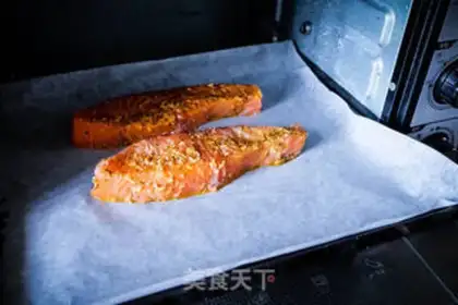 Make Roller Grinded salmon step 7
