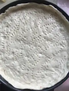 Make Rich omelet pizza step 2