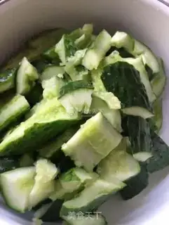 Make Oil cucumbers step 1