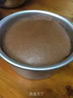 Make Strawberry naked cake step 1