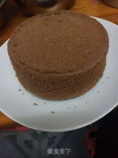Make Strawberry naked cake step 2