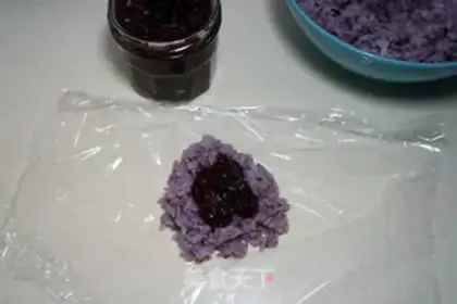 Make The cranberry macaroni step 2