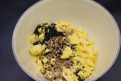 Make Black sesame salt cookies step 4