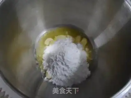 Make A pound cake of clot nuts step 2