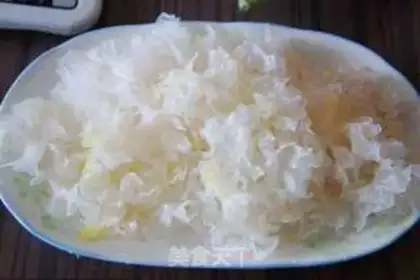 Make A radish iced silver spoon step 0