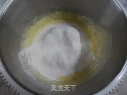 Make A pound cake of clot nuts step 4